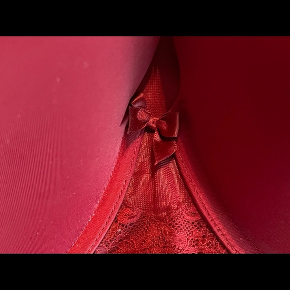 Torrid Bras 44DD - Picture 15 of 16